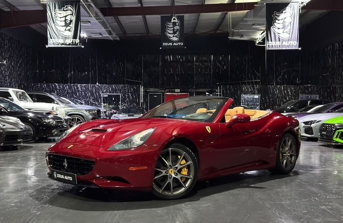 Used ⁦Ferrari California I, 4.3 l, 2012⁩ in UAE, Dubai by Zeus Motors, Red color. GCC Specs | AUTO.AE | Listing #287499