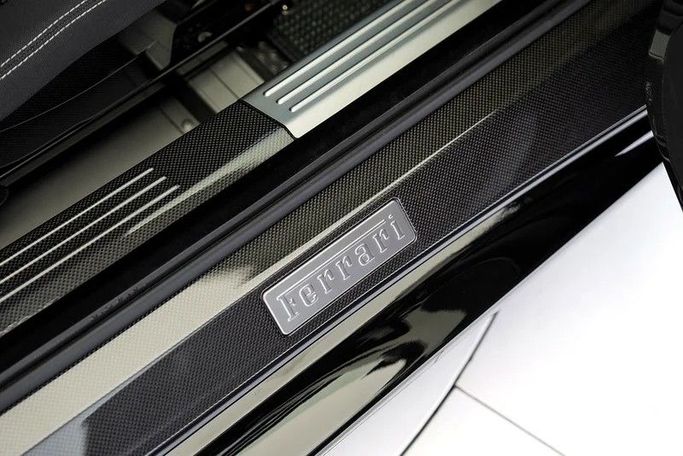 Подержанный Ferrari F430, 4.3 л, 2009 в Дубае от Exotic Cars Черный цвет. Other | AUTO.AE