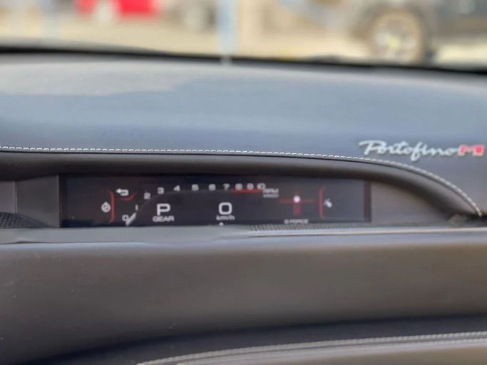 Подержанный Ferrari Portofino I Рестайлинг (M), 3.9 л, 2023 в Дубае от Pegasus Automobile Черный цвет. Европейская | AUTO.AE