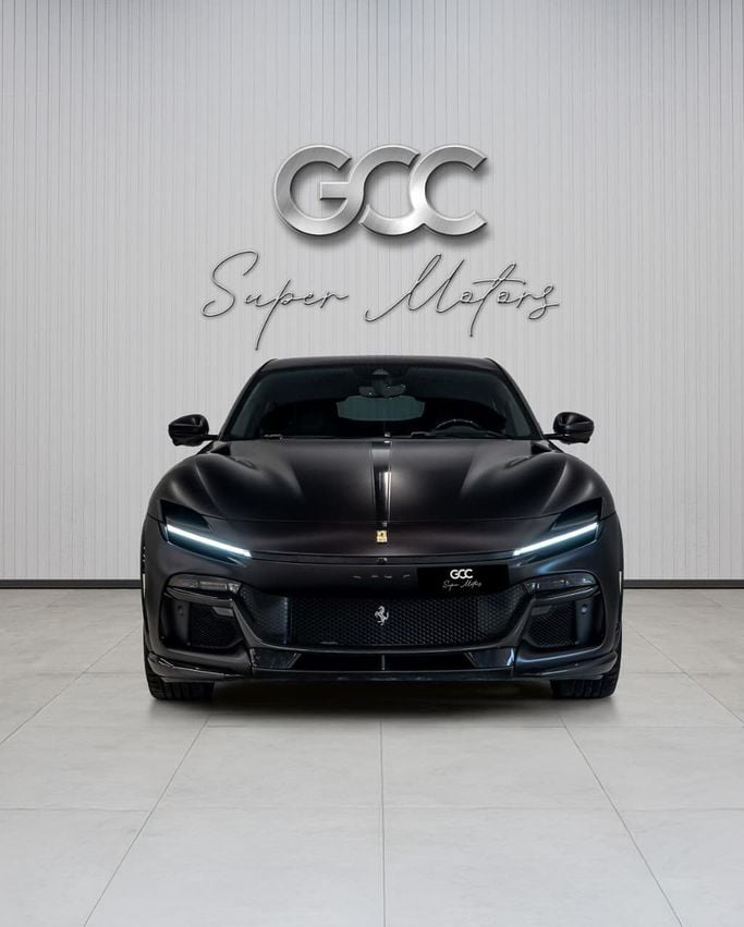 Подержанный Ferrari Purosangue, 6.5 л, 2024 в Дубае от GCC Super Motors Черный цвет. GCC | AUTO.AE