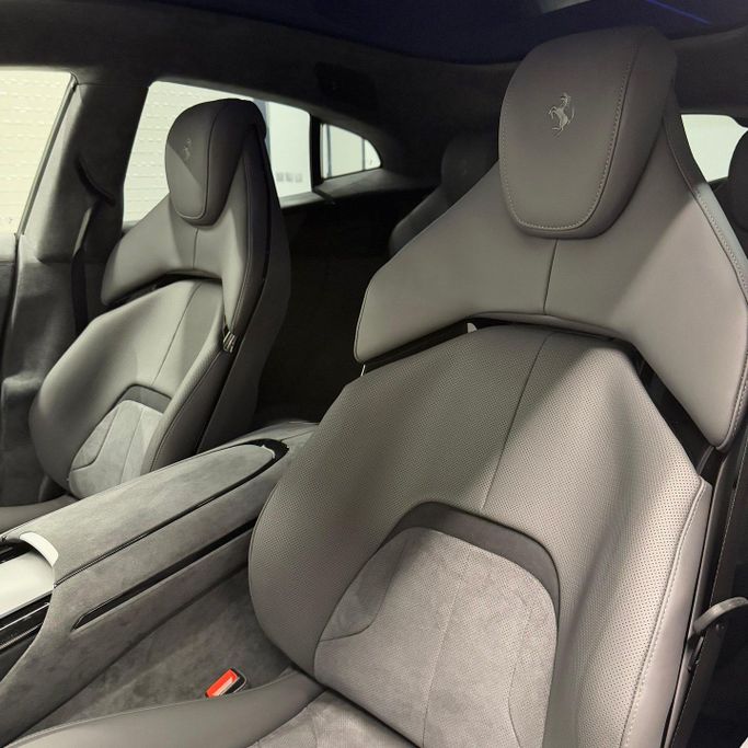 Новый Ferrari Purosangue, 6.5 л, 2024 в Дубае от AAA Motors Черный цвет. Европейская | AUTO.AE