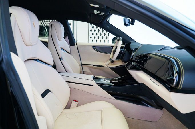 جديدة Ferrari Purosangue, 6.5 l, 2025 في في دبي من Exotic Cars، اللون أزرق. أخرى | AUTO.AE