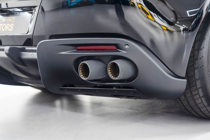 مستعملة Ferrari Roma, 3.9 l, 2024 في في دبي من PUPIL OF FATE MOTORS، اللون أسود. مواصفات الخليج | AUTO.AE