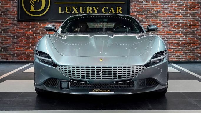 Новый Ferrari Roma, 3.9 л, 2023 в Дубае от Dourado Luxury Car Серый цвет. Европейская | AUTO.AE