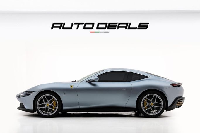 Подержанный Ferrari Roma, 3.9 л, 2022 в Дубае от AUTO DEALS Синий цвет. GCC | AUTO.AE