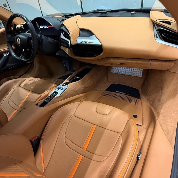 Used Ferrari SF90 Stradale Spider I, 4.0 l, 2022 in Dubai by AAA Motors, Green color. Other | AUTO.AE