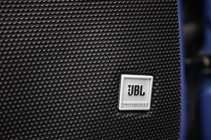 Used Ferrari SF90 Stradale Spider I, 4.0 l, 2022 in Dubai by Sanam Cars, Light Blue color. GCC Specs | AUTO.AE