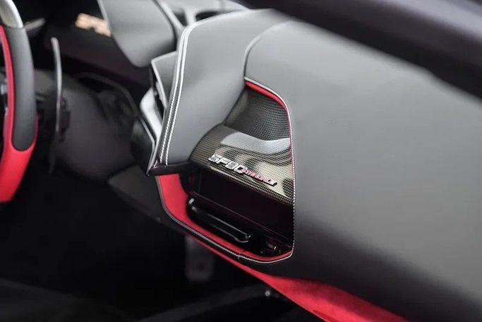 Новый Ferrari SF90 Stradale Spider I, 4.0 л, 2023 в Дубае от Exotic Cars Красный цвет. Other | AUTO.AE