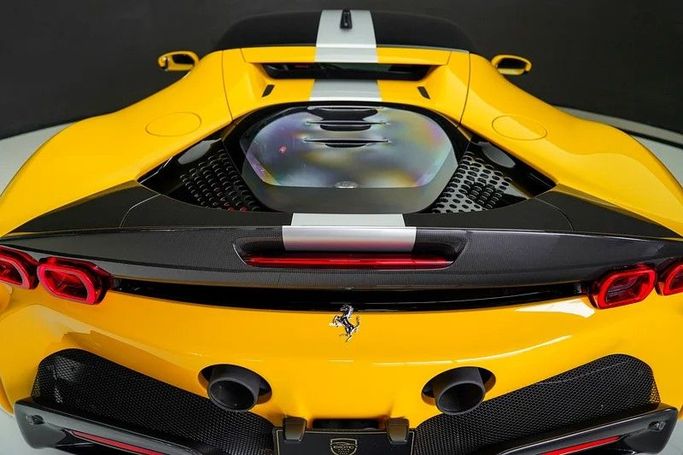 Подержанный Ferrari SF90 Stradale Stradale Xx I, 4.0 л, 2022 в Дубае от Exotic Cars Золотистый цвет. Other | AUTO.AE