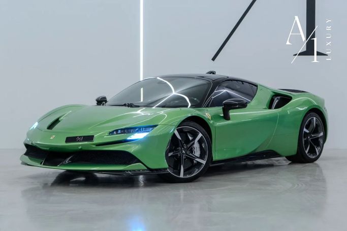 مستعملة Ferrari SF90 Stradale I, 4.0 l, 2021 في في دبي من A1 Luxury Motors، اللون أخضر. مواصفات الخليج | AUTO.AE | إعلان #255934