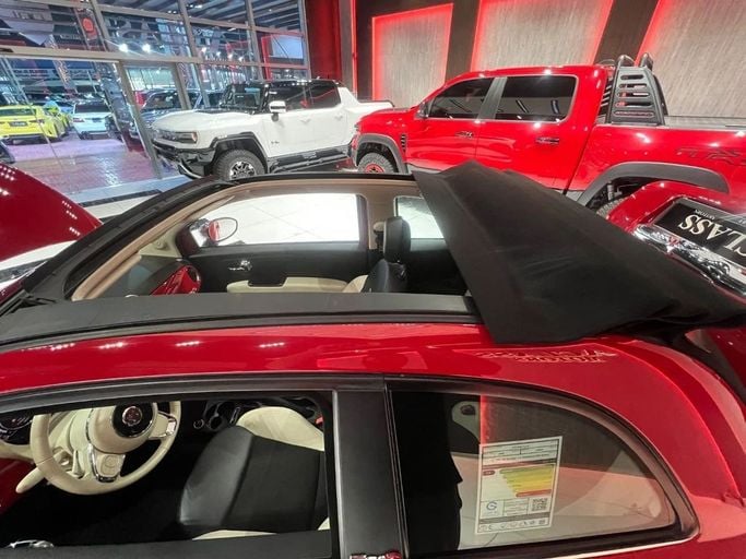 Used Fiat 500 II Facelift, 1.4 l, 2022 in Dubai by A Class Motors, Red color.  | AUTO.AE