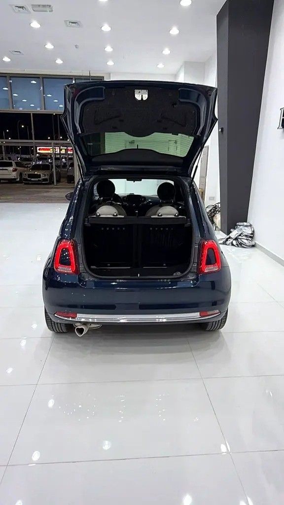 مستعملة Fiat 500 شد الوجه الثاني, 1.2 l, 2022 في في دبي من F1 Motors، اللون أزرق داكن. المواصفات الأمريكية | AUTO.AE
