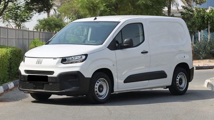 Новый Fiat Doblo III Рестайлинг, 1.5 л, 2025 в Дубае Белый цвет. GCC | AUTO.AE | Объявление #269008