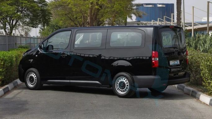 Новый Fiat Scudo III Рестайлинг, 2.0 л, 2025 в Дубае от Auto Max Group Черный цвет. GCC | AUTO.AE