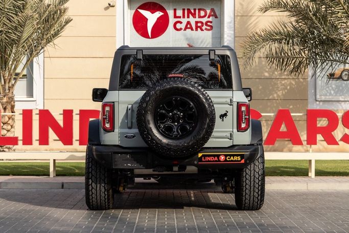 Подержанный Ford Bronco VI, 2.7 л, 2021 в Дубае от Linda Cars Серый цвет. GCC | AUTO.AE