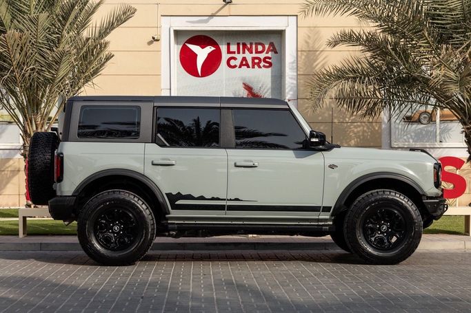 Подержанный Ford Bronco VI, 2.7 л, 2021 в Дубае от Linda Cars Серый цвет. GCC | AUTO.AE