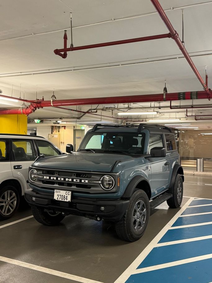 Used Ford Bronco VI, 2.3 l, 2022 in Dubai, Light Blue color. American Specs | AUTO.AE