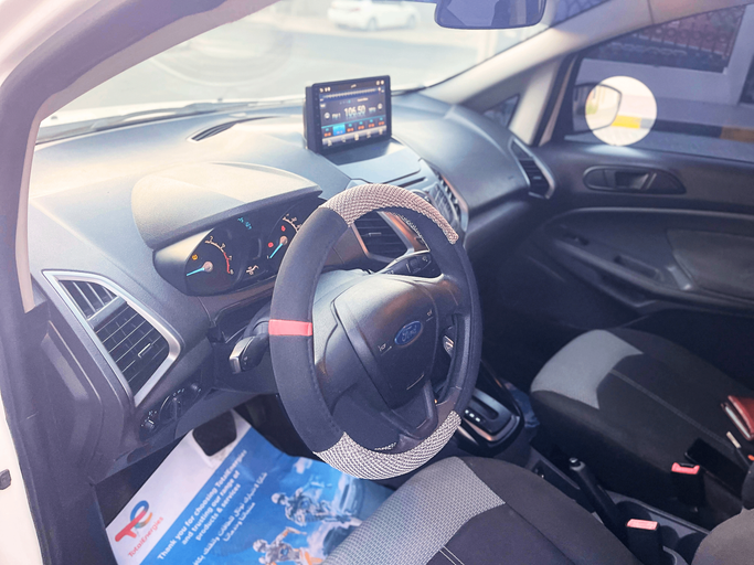 Подержанный Ford EcoSport II, 1.6 л, 2017 в Дубае от Mohamed Белый цвет. GCC | AUTO.AE