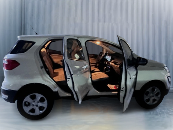 Подержанный Ford EcoSport II Рестайлинг, 1.5 л, 2019 в Дубае Белый цвет. GCC | AUTO.AE