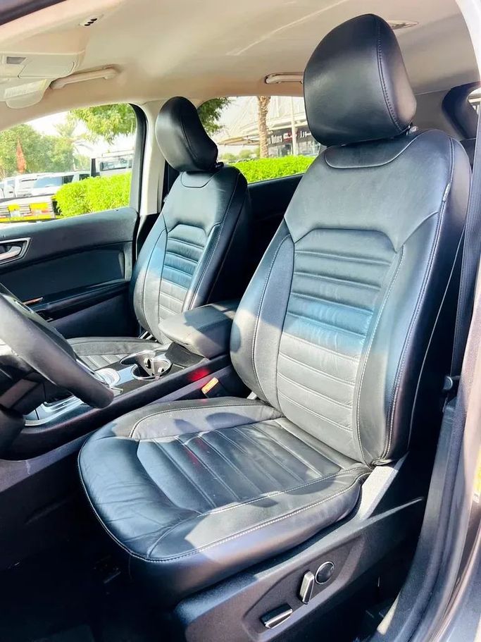 Used Ford Edge II Facelift, 2.0 l, 2022 in Dubai by First Choice Motors, Grey color. American Specs | AUTO.AE