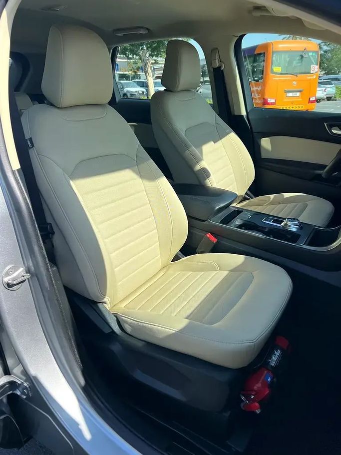 Used Ford Edge II Facelift, 2.0 l, 2021 in Dubai by First Choice Motors, Silver color. GCC Specs | AUTO.AE