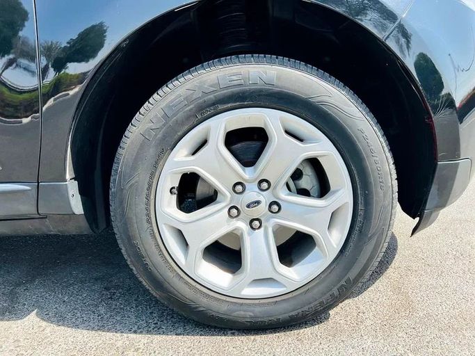 Подержанный Ford Edge I Рестайлинг, 3.5 л, 2014 в Дубае от First Choice Motors Черный цвет. GCC | AUTO.AE