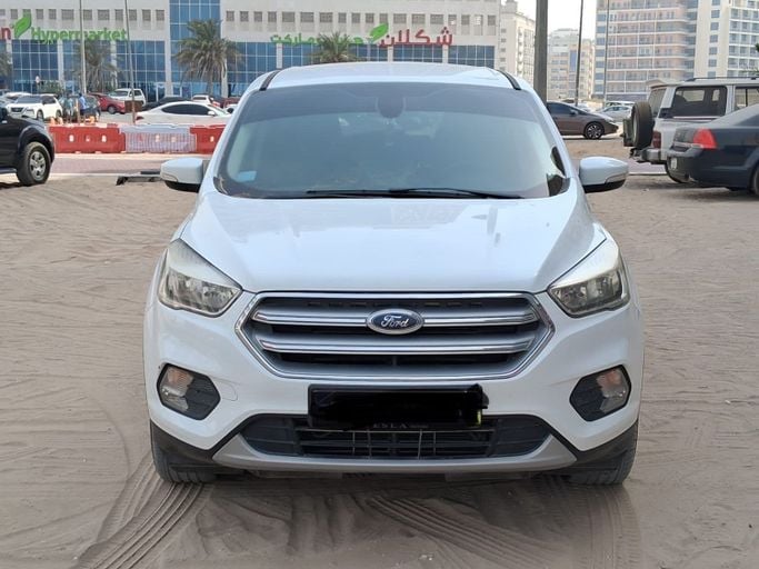 Used Ford Escape III Facelift, 2.5 l, 2019 in Dubai, White color. GCC Specs | AUTO.AE