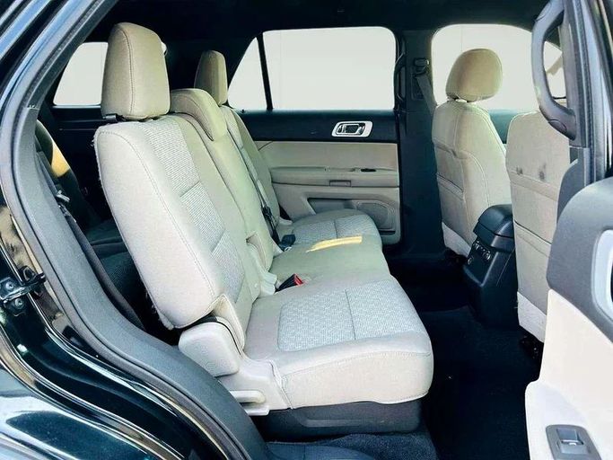 Подержанный Ford Explorer V, 3.5 л, 2012 в Дубае от Mirza Automobile FZE Черный цвет. Японская | AUTO.AE