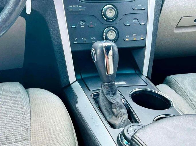 Подержанный Ford Explorer V, 3.5 л, 2012 в Дубае от Mirza Automobile FZE Черный цвет. Японская | AUTO.AE