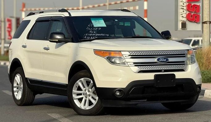 Подержанный Ford Explorer V, 2.0 л, 2012 в Дубае от Mirza Automobile FZE Белый цвет. Японская | AUTO.AE