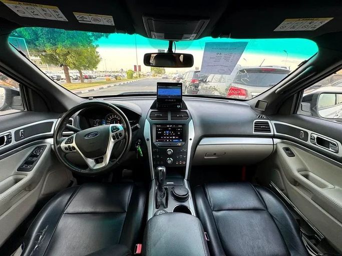 Подержанный Ford Explorer V, 2.0 л, 2012 в Дубае от Mirza Automobile FZE Белый цвет. Японская | AUTO.AE