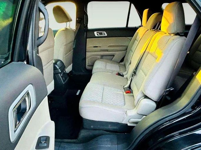 Подержанный Ford Explorer V, 3.5 л, 2012 в Дубае от Mirza Automobile FZE Черный цвет. Японская | AUTO.AE