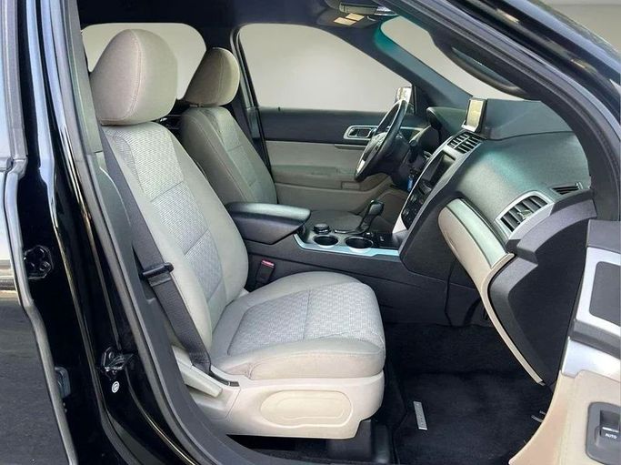 Used Ford Explorer V, 3.5 l, 2012 in Dubai by Mirza Automobile FZE, Black color. Japanese Specs | AUTO.AE