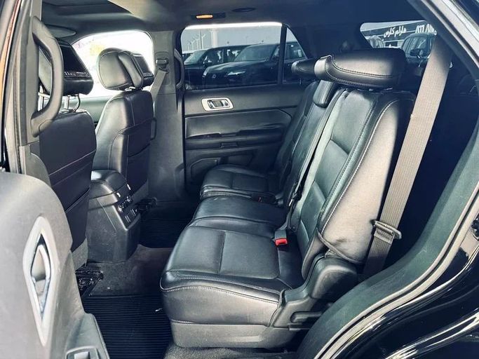 Used Ford Explorer V, 3.5 l, 2011 in Dubai by Mirza Automobile FZE, Black color. Japanese Specs | AUTO.AE