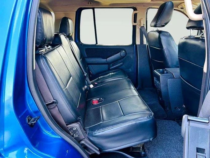 Used Ford Explorer IV, 4.0 l, 2010 in Dubai by Mirza Automobile FZE, Blue color. Japanese Specs | AUTO.AE