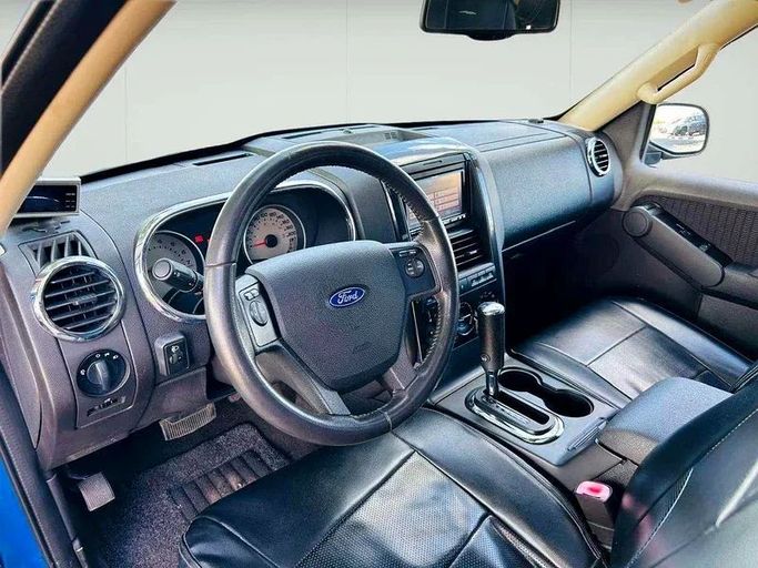 Used Ford Explorer IV, 4.0 l, 2010 in Dubai by Mirza Automobile FZE, Blue color. Japanese Specs | AUTO.AE