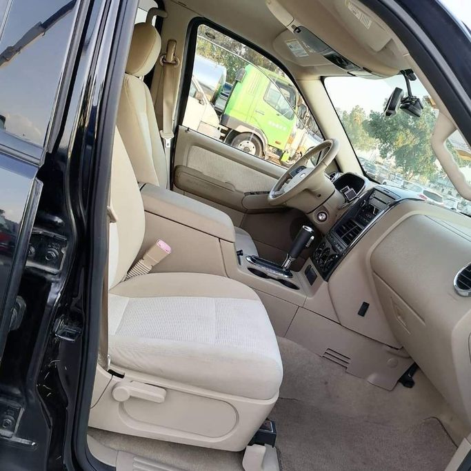 Подержанный Ford Explorer IV, 4.0 л, 2008 в Дубае от Japan Motors Черный цвет. Японская | AUTO.AE