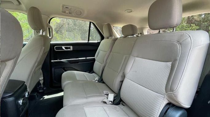 Used Ford Explorer VI Facelift (China Market), 2.3 l, 2022 in Dubai by Cariva Used Cars , White color. GCC Specs | AUTO.AE