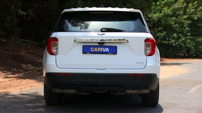Used Ford Explorer VI Facelift (China Market), 2.3 l, 2022 in Dubai by Cariva Used Cars , White color. GCC Specs | AUTO.AE
