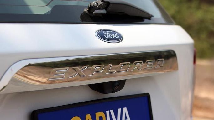 Used Ford Explorer VI Facelift (China Market), 2.3 l, 2022 in Dubai by Cariva Used Cars , White color. GCC Specs | AUTO.AE