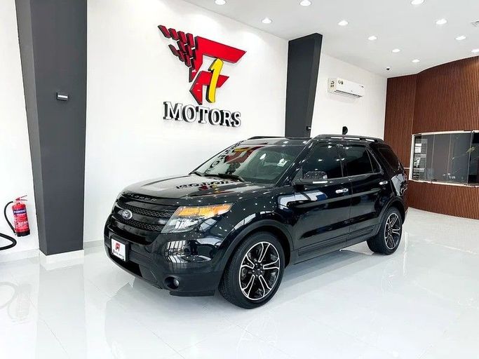 Подержанный Ford Explorer V, 3.5 л, 2014 в Дубае от F1 Motors Черный цвет. GCC | AUTO.AE