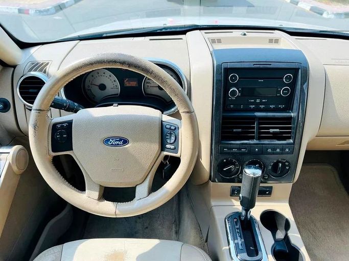 Used Ford Explorer IV, 4.0 l, 2010 in Dubai by First Choice Motors, White color. GCC Specs | AUTO.AE