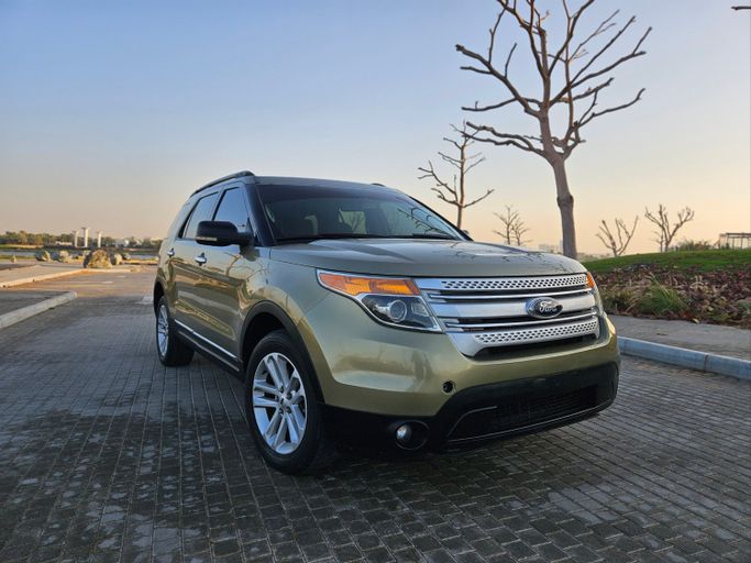 Used ⁦Ford Explorer V, 3.5 l, 2013⁩ in UAE, Dubai by NEW ABU TAJ MOTORS, Golden color. GCC Specs | AUTO.AE | Listing #286810