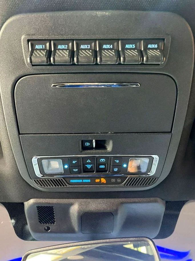 Подержанный Ford F-150 XIV, 3.5 л, 2022 в Дубае от Hot Wheel Used Motors Черный цвет. Американская | AUTO.AE