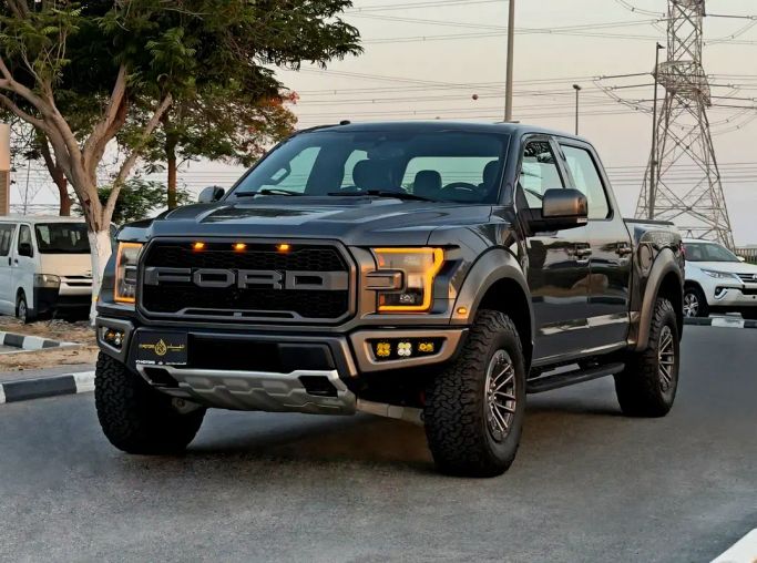 مستعملة Ford F-150 الرابع عشر, 3.5 l, 2020 في في دبي من Q Motors، اللون رمادي. مواصفات الخليج | AUTO.AE | إعلان #263584
