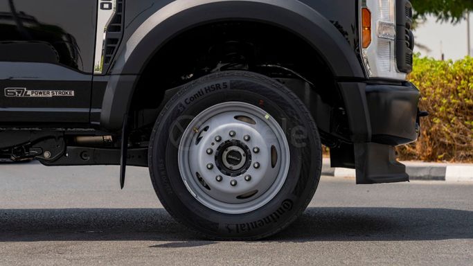 Новый Ford F-550 IV, 6.7 л, 2025 в Дубае от Milele Черный цвет. Other | AUTO.AE