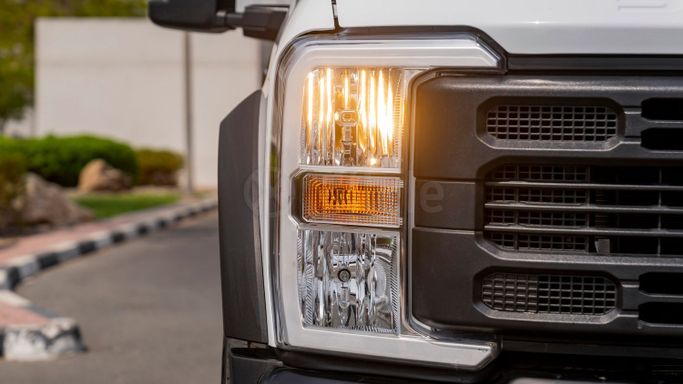 Новый Ford F-550 IV, 6.7 л, 2025 в Дубае от Milele Белый цвет. Other | AUTO.AE