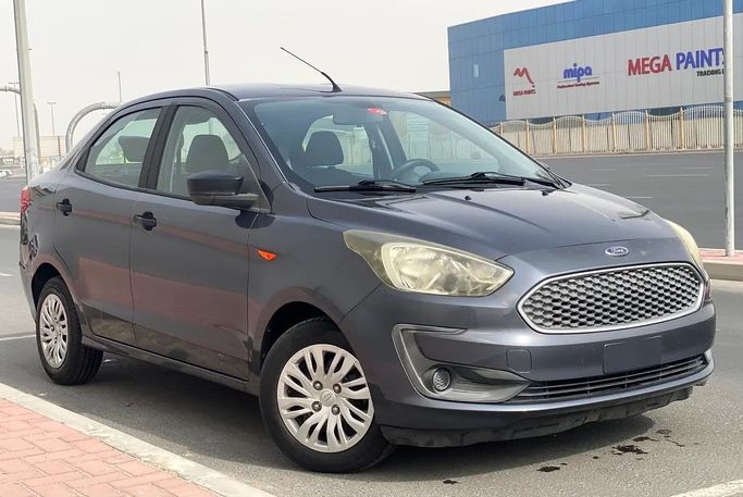 Подержанный Ford Figo II Рестайлинг, 1.5 л, 2019 в Дубае от Telsolco Серый цвет. GCC | AUTO.AE