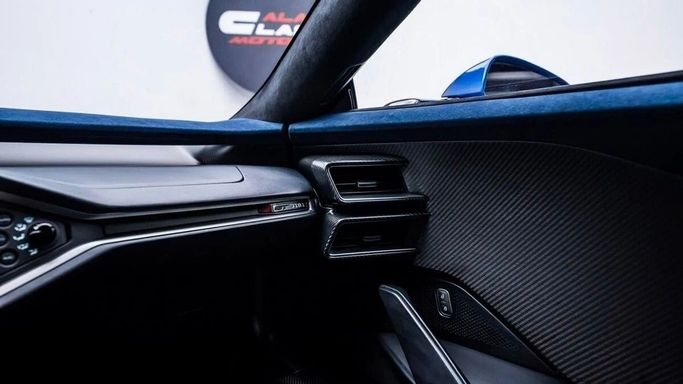 Подержанный Ford GT II, 3.5 л, 2018 в Дубае от Al Ain Class Motors Синий цвет. GCC | AUTO.AE