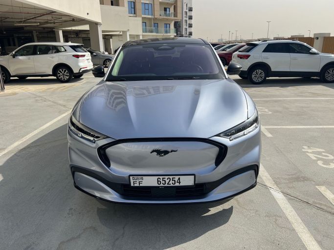 Подержанный Ford Mustang Mach-E I, 2022 в Дубае Серый цвет. Американская | AUTO.AE | Объявление #247388